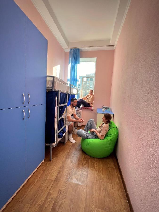 Hostel On Universytet 基輔 外观 照片